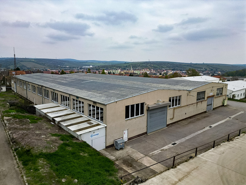 Nabídka pronájmu skladovacích a výrobních prostor